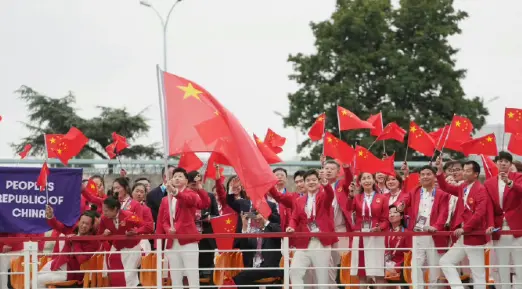 2024巴黎奥运会开幕式：创意、激情与文化的碰撞，这场视觉盛宴不容错过！